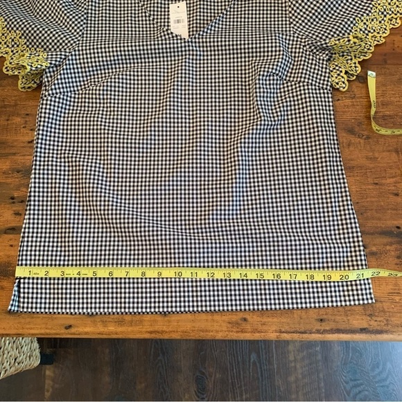 Ann Taylor Gingham Flutter Sleeve Black & White Yellow Embroidered Sleeve Sz M - Picture 7 of 8
